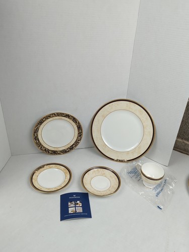 Nuovo wedgwood cornucopia - wedgwood,