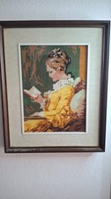 Quadro ricamato a mezzo punto donna con libro – cornice in legno – fatto a mano