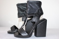 Cinzia Araia sandali neri in