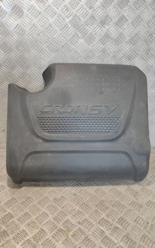 Assetto coperchio motore