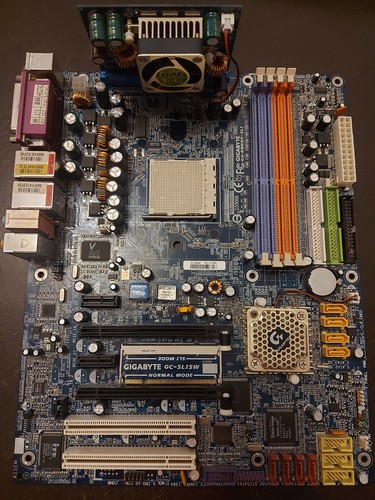Rara scheda madre - , gigabyte