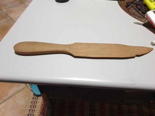 Taglia carta legno - carta, a