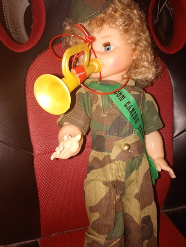 Muneca militar - muneca,