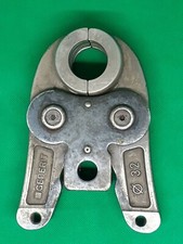 PINZA GANASCIA pressbacke  G32 D 32 PER TUBO GEBERIT MEPLA ORIGINALE USATA  