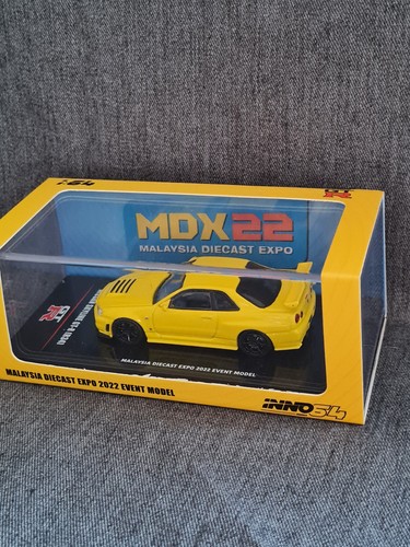 Inno64 nissan skyline r34 - 1:64,