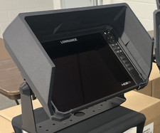 Lowrance HDS-12 Live Sonar