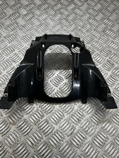 Aprilia Pegaso 650 Strada 2007 piastra base coperchio anteriore sotto cruscotto 2005 - 2010