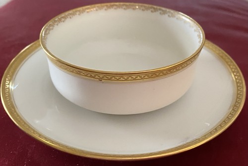 Antichi piattini ciotole crema