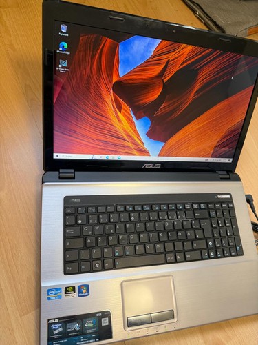 Asus x73s pollici - pollici,, core