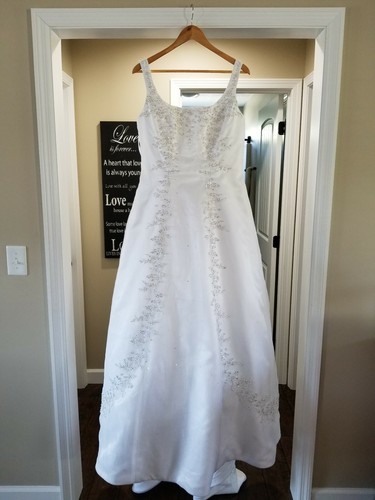 Mori lee wedding dress - lee,