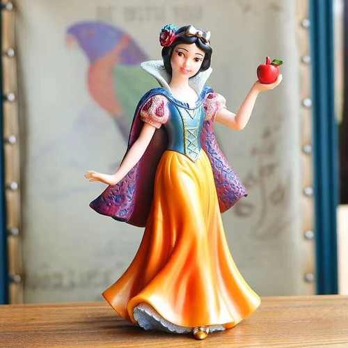 Snow white biancaneve action - snow,