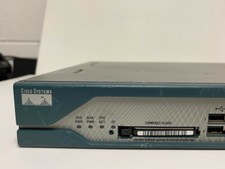 ROUTER CISCO 2811 COMPACT FLASH 2800 Series RACK