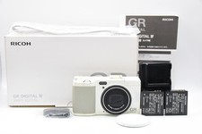 Caricabatteria RICOH GR