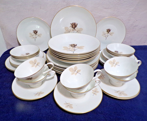Rosenthal black shodow roses - black,