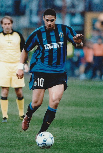 Foto adriano inter calcio - adriano,