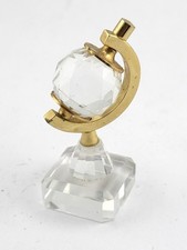 Figurina globo rotante