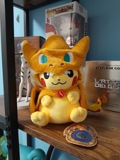 Peluche Pikachu Mega Charizard