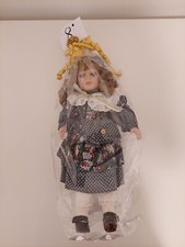 bambola porcellana antica