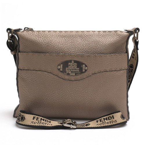 Fendi shoulder bag 8bt092 - fendi,