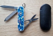 Victorinox classic 2011