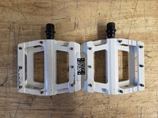 Deity Components LEGA Pedali