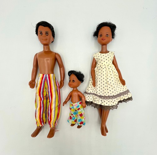 Barbie famiglia sole scuro - barbie,