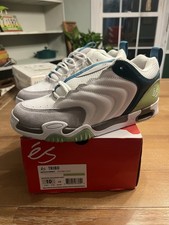 NUOVE scarpe da skate Es