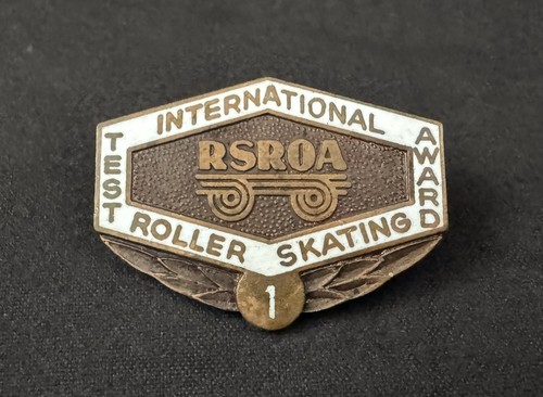 A vintage spilla - vintage,