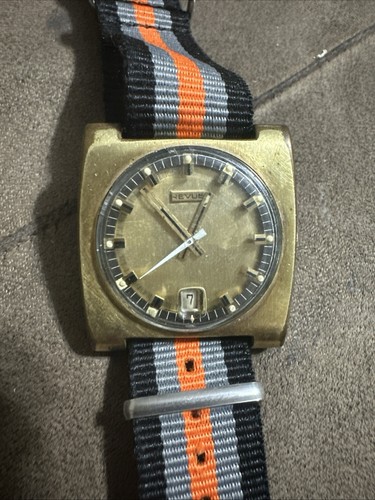 Revue date automatic - date, swiss