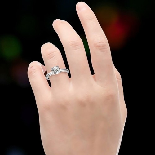 Anello platino con - in, proposta