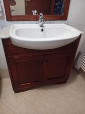 mobile bagno con lavabo e