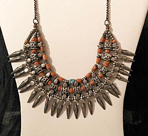 Antica collana etnica - , da