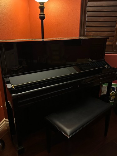Yamaha piano ebony - u1,