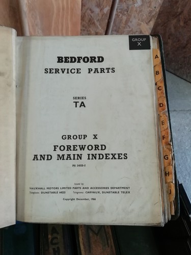 Libro ricambi bedford - libro, serie
