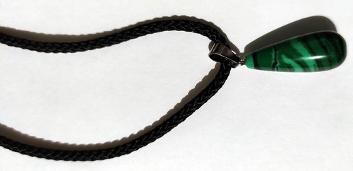 Collana con ciondolo - , pietra