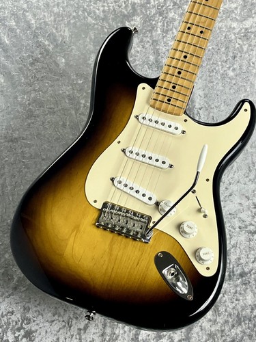 Fender japan jimmie vaughan - jimmie,