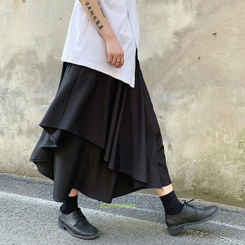 Pantaloni uomo bassi
