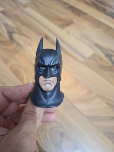 Hot toys batman begins mms595 - batman,
