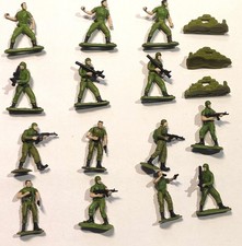 Soldatini di plastica MAJORETTE serie Squad Forces vintage