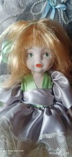 Doll entirely porcelain of