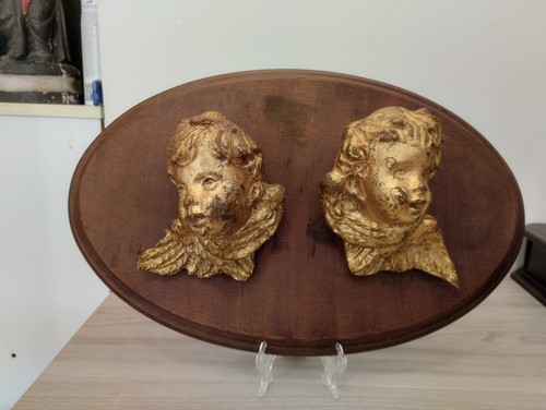 Capoletto con puttini - capoletto,