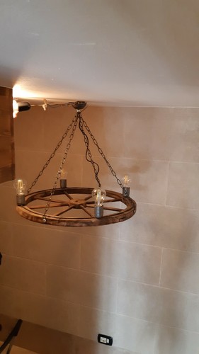 Lampadario rustico ruota - lampadario,