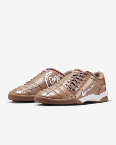 Hq2851 202 nike total 3 - hq2851-202,