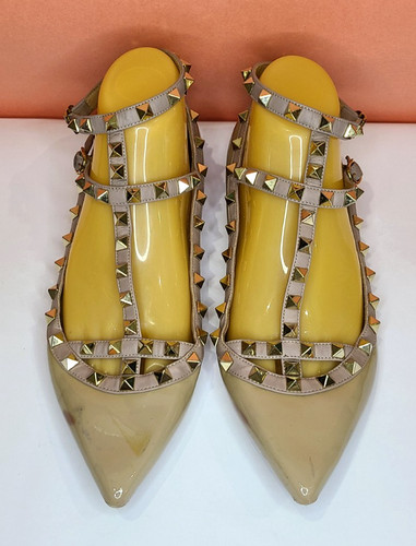Valentino garavani rockstud - valentino,