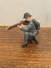 Lineol -Hairy-French knee with