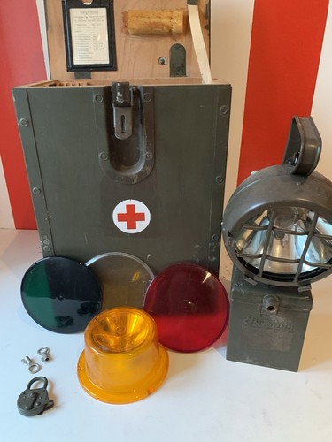 Cassetta militare vintage - cassetta,