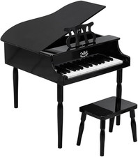 Pianoforte Nero Con Coda