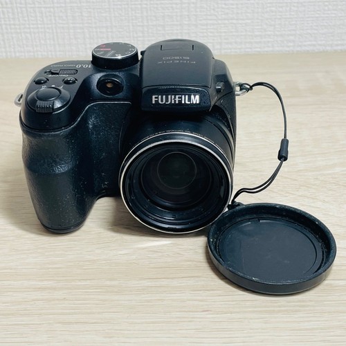 Fotocamera digitale compatta