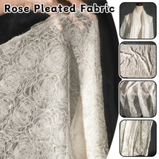 Tessuto 3D Rosa Ricamato