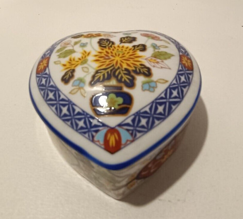 Scatolina ceramica vintage - in,